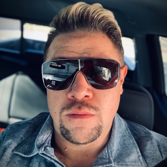 Meet your Posher, Michael - Picture 4 of 6